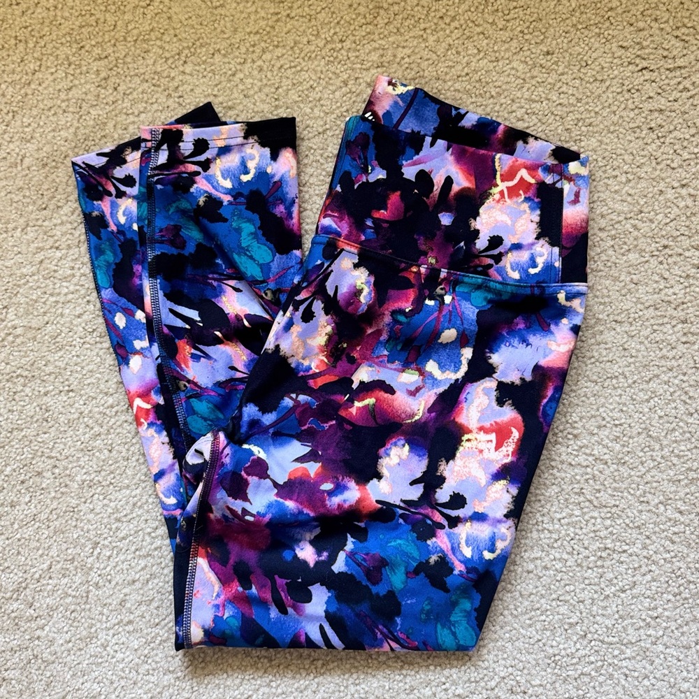 🎨 RBX Activewear Leggings – Size XL – Bold Abstract Print